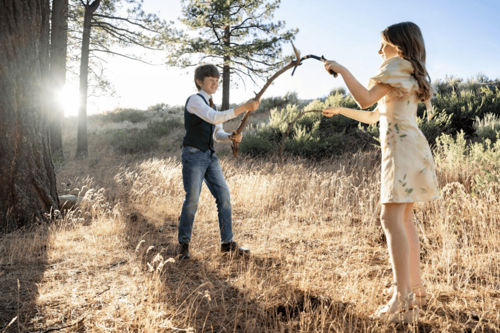 action-play-family-photo-reno-outdoors